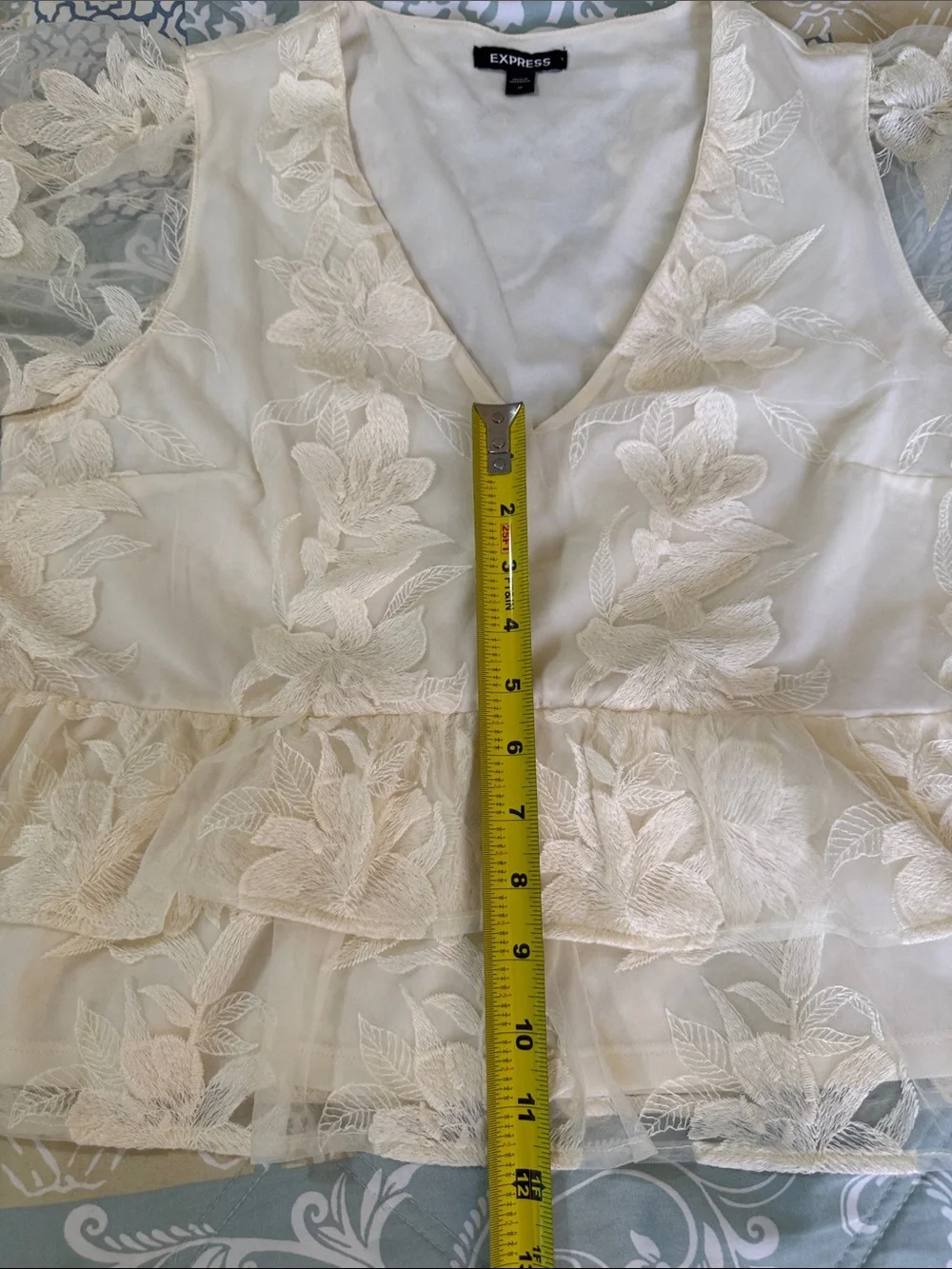 Express Cream Lace Ruffle V-Neck Blouse, USED - Picture 6 of 13